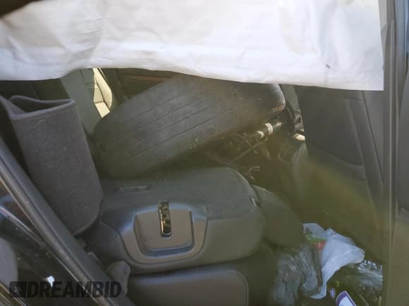 ✅ 2020 Honda CR-V Touring • VIN: 2HKRW2H92LH612695 • Lot: 84559165. Wystawiony na Copart z przebiegiem 62 150 mil. Bezpłatny archiwum sprzedaży aukcyjnych z USA i szczegółowy raport historii pojazdu na DreamBid. Zdjęcie 11.