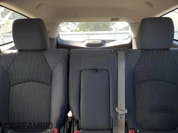 ✅ 2013 Chevrolet Traverse LS • VIN: 1GNKVFED3DJ223133 • Lot: 71408145. Listed on Copart with 184,486 mi. Free auction sales archive from the USA and detailed vehicle history report at DreamBid. Image 10.