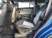 ✅ 2022 Ford Explorer XLT • VIN: 1FMSK8DH9NGC48551 • Lot: 87310005. Wystawiony na Copart z przebiegiem 33 109 mil. Bezpłatny archiwum sprzedaży aukcyjnych z USA i szczegółowy raport historii pojazdu na DreamBid. Zdjęcie 11.