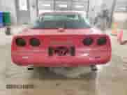 1984 Chevrolet Corvette z VIN 1G1AY0787E5105016, wystawiony jako Copart lot #82382653 z przebiegiem 179 379 mil mil oraz Szkoda całkowita • Salvage title. Historia ofert i sprzedaży dostępna na DreamBid. Obrazek 6.