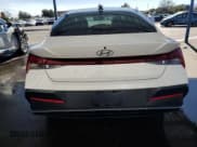 ✅ 2025 Hyundai Elantra SEL Convenience • VIN: KMHLS4DG7SU017391 • Лот: 90752415. Опубликован ранее на Copart с пробегом 5 996 миль. Бесплатный доступ к архиву аукционных продаж из США и подробный отчёт об истории автомобиля на DreamBid. Изображение 6.