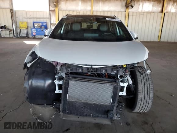 ✅ 2023 Volkswagen ID.4 Pro • VIN: 1V2VMPE81PC039611 • Lot: 81646075. Wystawiony na Copart z przebiegiem 26 926 mil. Bezpłatny archiwum sprzedaży aukcyjnych z USA i szczegółowy raport historii pojazdu na DreamBid. Zdjęcie 5.