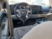 ✅ 2010 Chevrolet Silverado 1500 1HY • VIN: 3GCXCUEJ0AG128878 • Lot: 70760854. Listed on Copart with 112,546 mi. Free auction sales archive from the USA and detailed vehicle history report at DreamBid. Image 8.