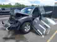 2024 Ram 1500 SLT z VIN 1C6RR6GG9RS135957, wystawiony jako IAAI lot #42376753 z przebiegiem 28 240 mil mil oraz . Historia ofert i sprzedaży dostępna na DreamBid. Obrazek 16.