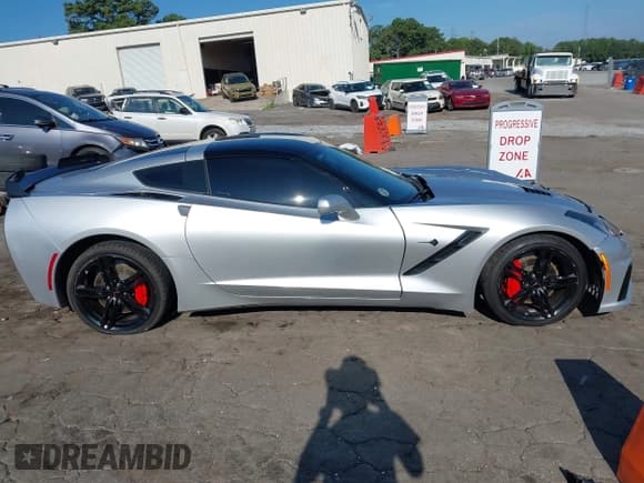 ✅ 2016 Chevrolet Corvette 2LT • VIN: 1G1YD2D77G5107661 • Lot: 42838188. Listed on IAAI with 80,226 mi. Free auction sales archive from the USA and detailed vehicle history report at DreamBid. Image 13.