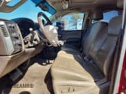 ✅ 2018 Chevrolet Silverado 2500HD LTZ • VIN: 1GC1KWEY3JF133723 • Лот: 89482145. Опубликован ранее на Copart с пробегом 212 563 миль. Бесплатный доступ к архиву аукционных продаж из США и подробный отчёт об истории автомобиля на DreamBid. Изображение 7.