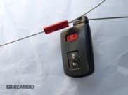 ✅ 2014 Toyota Prius Three • VIN: JTDKDTB39E1070250 • Lot: 43795137. Wystawiony na IAAI z przebiegiem 222 191 mil. Bezpłatny archiwum sprzedaży aukcyjnych z USA i szczegółowy raport historii pojazdu na DreamBid. Zdjęcie 11.