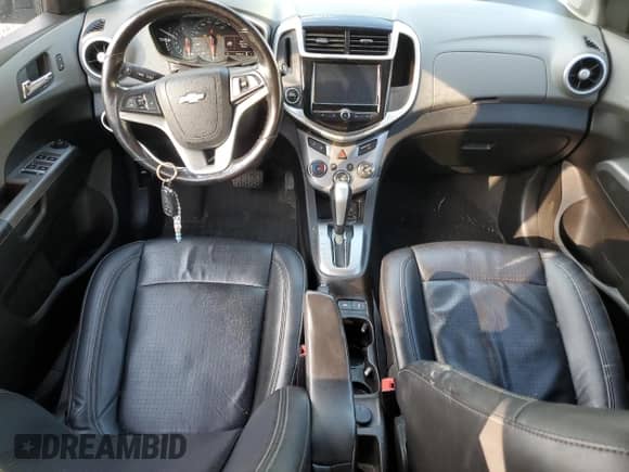 2017 Chevrolet Sonic Premier с VIN 1G1JF5SB3H4140152, выставлен на аукционе Copart как лот 72971134 с пробегом 111 893 миль миль и Списание • Salvage title. История ставок и продаж доступна на DreamBid. Изображение 8.