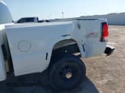 ✅ 2002 Chevrolet Silverado 2500HD LT • VIN: 1GCHK23U62F183928 • Lot: 43651982. Wystawiony na IAAI z przebiegiem 210 872 mil. Bezpłatny archiwum sprzedaży aukcyjnych z USA i szczegółowy raport historii pojazdu na DreamBid. Zdjęcie 11.