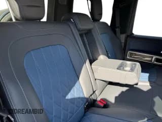 ✅ 2024 Mercedes-Benz G 63 AMG • VIN: W1NYC7HJ1RX497041 • Lot: 92329875. Wystawiony na Copart z przebiegiem 16 296 mil. Bezpłatny archiwum sprzedaży aukcyjnych z USA i szczegółowy raport historii pojazdu na DreamBid. Zdjęcie 6.