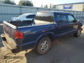 ✅ 2003 Chevrolet S-10 LS • VIN: 1GCDT13X93K185083 • Лот: 77824664. Опубликован ранее на Copart с пробегом Не указан. Бесплатный доступ к архиву аукционных продаж из США и подробный отчёт об истории автомобиля на DreamBid. Изображение 3.