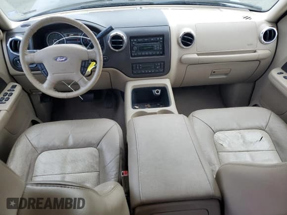 ✅ 2005 Ford Expedition Eddie Bauer • VIN: 1FMFU17535LA04101 • Лот: 82694245. Опубликован ранее на Copart с пробегом 152 690 миль. Бесплатный доступ к архиву аукционных продаж из США и подробный отчёт об истории автомобиля на DreamBid. Изображение 8.