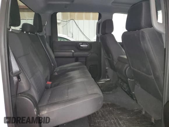 ✅ 2024 Chevrolet Silverado 2500HD Custom • VIN: 1GC4YMEY7RF339767 • Лот: 86701595. Опубликован ранее на Copart с пробегом 9 840 миль. Бесплатный доступ к архиву аукционных продаж из США и подробный отчёт об истории автомобиля на DreamBid. Изображение 10.