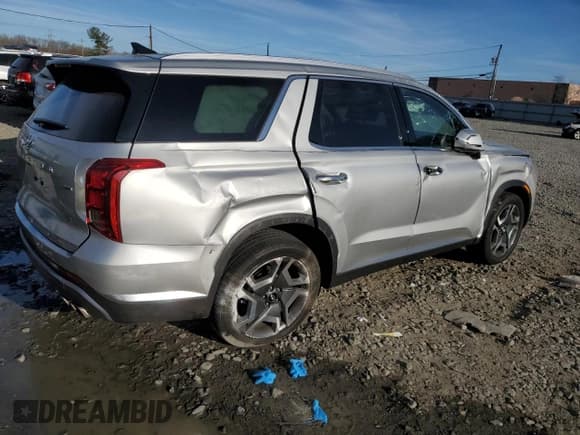 ✅ 2024 Hyundai Palisade Limited • VIN: KM8R5DGE5RU743322 • Лот: 81667024. Опубликован ранее на Copart с пробегом 10 394 миль. Бесплатный доступ к архиву аукционных продаж из США и подробный отчёт об истории автомобиля на DreamBid. Изображение 3.