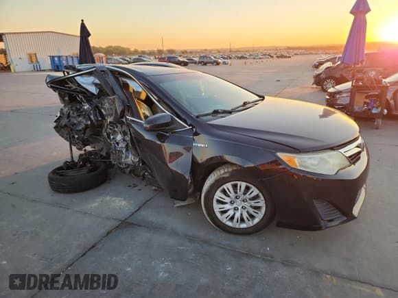 ✅ 2013 Toyota Camry LE • VIN: 4T1BD1FK6DU075324 • Lot: 82489085. Listed on Copart with 156,402 mi. Free auction sales archive from the USA and detailed vehicle history report at DreamBid. Image 4.