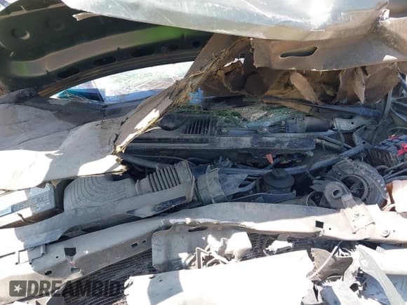 ✅ 2000 Ford Expedition Eddie Bauer • VIN: 1FMRU17LXYLC32340 • Lot: 29918183. Listed on IAAI with 231,230 mi. Free auction sales archive from the USA and detailed vehicle history report at DreamBid. Image 10.