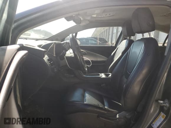 ✅ 2012 Chevrolet Volt • VIN: 1G1RB6E42CU115625 • Lot: 43337784. Wystawiony na Copart z przebiegiem Nie podano. Bezpłatny archiwum sprzedaży aukcyjnych z USA i szczegółowy raport historii pojazdu na DreamBid. Zdjęcie 7.