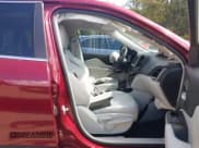 ✅ 2020 Jeep Cherokee Latitude Plus • VIN: 1C4PJMLB9LD506018 • Lot: 43246882. Wystawiony na IAAI z przebiegiem 62 478 mil. Bezpłatny archiwum sprzedaży aukcyjnych z USA i szczegółowy raport historii pojazdu na DreamBid. Zdjęcie 5.