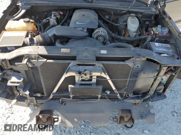 ✅ 2004 Chevrolet Silverado 1500 LS • VIN: 2GCEC19T941245969 • Лот: 69174254. Опубликован ранее на Copart с пробегом 281 962 миль. Бесплатный доступ к архиву аукционных продаж из США и подробный отчёт об истории автомобиля на DreamBid. Изображение 11.