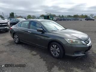 2014 Honda Accord LX с VIN 1HGCR2F31EA056998, выставлен на аукционе IAAI как лот 43445494 с пробегом 332 796 миль миль и . История ставок и продаж доступна на DreamBid. Изображение 1.
