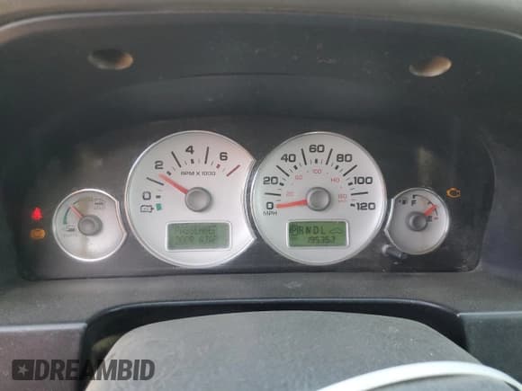 ✅ 2005 Ford Escape Hybrid • VIN: 1FMCU95HX5KE41730 • Lot: 81451655. Listed on Copart with 195,352 mi. Free auction sales archive from the USA and detailed vehicle history report at DreamBid. Image 9.