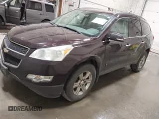 ✅ 2010 Chevrolet Traverse 1LT • VIN: 1GNLVFEDXAS150207 • Lot: 43236413. Wystawiony na IAAI z przebiegiem 227 831 mil. Bezpłatny archiwum sprzedaży aukcyjnych z USA i szczegółowy raport historii pojazdu na DreamBid. Zdjęcie 2.