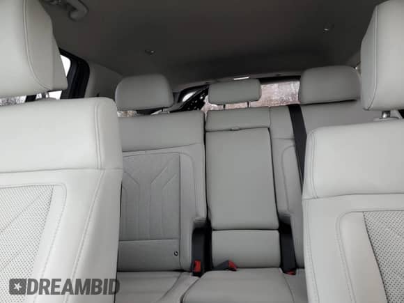 2024 Hyundai Santa Fe SEL с VIN 5NMP2DGL4RH006199, выставлен на аукционе Copart как лот 44411685 с пробегом 13 626 миль миль и Списание • Salvage title. История ставок и продаж доступна на DreamBid. Изображение 10.