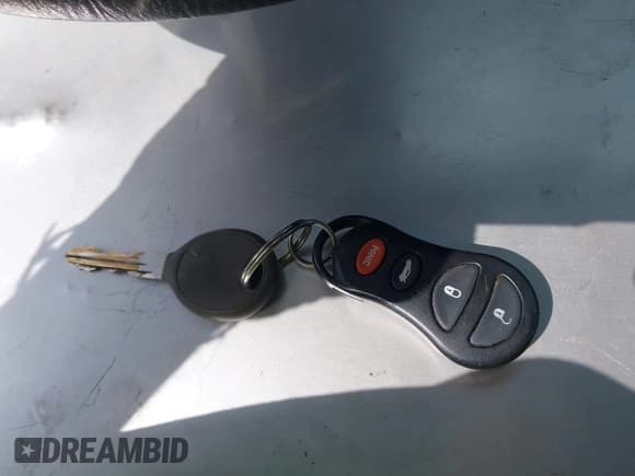 ✅ 2005 Chrysler PT Cruiser Touring • VIN: 3C3EY55EX5T604105 • Lot: 43021696. Listed on IAAI with 241,743 mi. Free auction sales archive from the USA and detailed vehicle history report at DreamBid. Image 11.