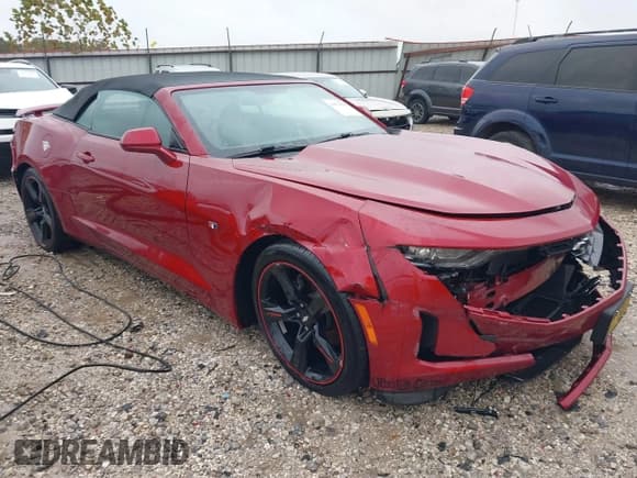 ✅ 2020 Chevrolet Camaro 1LT • VIN: 1G1FB3DX7L0113048 • Лот: 43559899. Опубликован ранее на IAAI с пробегом 80 048 миль. Бесплатный доступ к архиву аукционных продаж из США и подробный отчёт об истории автомобиля на DreamBid. Изображение 1.