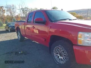 ✅ 2008 Chevrolet Silverado 1500 2LT • VIN: 2GCEK19J881115592 • Lot: 43531469. Listed on IAAI with 134,836 mi. Free auction sales archive from the USA and detailed vehicle history report at DreamBid. Image 6.
