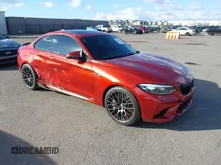 ✅ 2019 BMW M2 Competition • VIN: WBS2U7C55K7D34172 • Lot: 41430700. Wystawiony na IAAI z przebiegiem 43 232 mil. Bezpłatny archiwum sprzedaży aukcyjnych z USA i szczegółowy raport historii pojazdu na DreamBid. Zdjęcie 1.