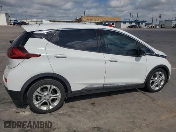 ✅ 2017 Chevrolet Bolt EV LT • VIN: 1G1FW6S02H4110523 • Lot: 60419394. Wystawiony na Copart z przebiegiem 33 675 mil. Bezpłatny archiwum sprzedaży aukcyjnych z USA i szczegółowy raport historii pojazdu na DreamBid. Zdjęcie 3.