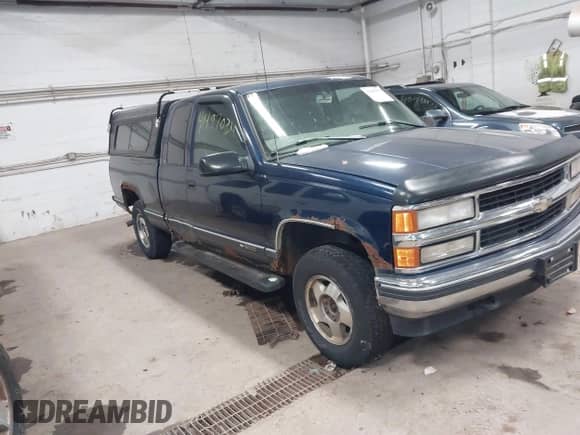 1999 Chevrolet Silverado 1500 с VIN 1GCEK19R5XR144561, выставлен на аукционе IAAI как лот 41497034 с пробегом 163 026 миль миль и . История ставок и продаж доступна на DreamBid. Изображение 1.