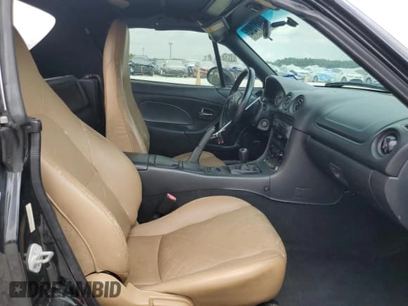 ✅ 2002 Mazda MX-5 Miata Cloth • VIN: JM1NB353X20221368 • Lot: 68927484. Wystawiony na Copart z przebiegiem 127 242 mil. Bezpłatny archiwum sprzedaży aukcyjnych z USA i szczegółowy raport historii pojazdu na DreamBid. Zdjęcie 10.