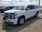 ✅ 2016 Chevrolet Suburban LS • VIN: 1GNSCGKC5GR416428 • Lot: 57047281. Wystawiony na Copart z przebiegiem 13 334 mil. Bezpłatny archiwum sprzedaży aukcyjnych z USA i szczegółowy raport historii pojazdu na DreamBid. Zdjęcie 2.