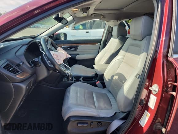 ✅ 2019 Honda CR-V Touring • VIN: 7FARW2H91KE040133 • Лот: 70643805. Опубликован ранее на Copart с пробегом 54 589 миль. Бесплатный доступ к архиву аукционных продаж из США и подробный отчёт об истории автомобиля на DreamBid. Изображение 7.