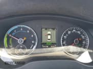 ✅ 2014 Volkswagen Jetta Hybrid • VIN: 3VW637AJ5EM253902 • Lot: 81218125. Listed on Copart with 133,128 mi. Free auction sales archive from the USA and detailed vehicle history report at DreamBid. Image 9.