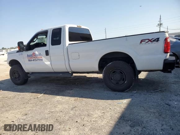 ✅ 2016 Ford F-350 Lariat • VIN: 1FT8X3B67GEB81788 • Lot: 75983104. Listed on Copart with 125,924 mi. Free auction sales archive from the USA and detailed vehicle history report at DreamBid. Image 2.