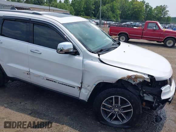 2018 Jeep Grand Cherokee Limited z VIN 1C4RJEBG3JC471734, wystawiony jako IAAI lot #42435256 z przebiegiem 68 312 mil mil oraz . Historia ofert i sprzedaży dostępna na DreamBid. Obrazek 6.