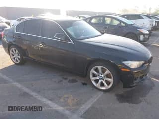 ✅ 2015 BMW 3 Series 328i xDrive • VIN: WBA3B5G52FNS11781 • Lot: 43881795. Listed on IAAI with 149,343 mi. Free auction sales archive from the USA and detailed vehicle history report at DreamBid. Image 1.