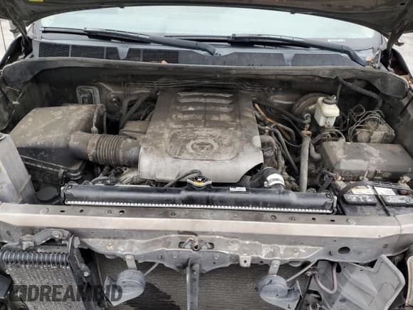 ✅ 2010 Toyota Tundra • VIN: 5TFRY5F14AX080196 • Lot: 93150205. Listed on Copart with 307,944 mi. Free auction sales archive from the USA and detailed vehicle history report at DreamBid. Image 11.