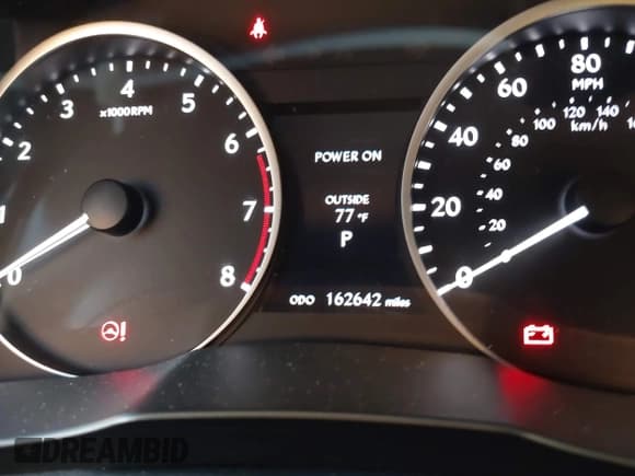 ✅ 2015 Lexus ES 330 • VIN: JTHBK1GG6F2159810 • Lot: 43721854. Listed on IAAI with 162,642 mi. Free auction sales archive from the USA and detailed vehicle history report at DreamBid. Image 15.