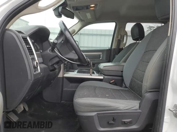 ✅ 2015 Ram 1500 Lone Star • VIN: 1C6RR7LT7FS510166 • Lot: 88169395. Listed on Copart with 269,951 mi. Free auction sales archive from the USA and detailed vehicle history report at DreamBid. Image 7.