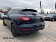 ✅ 2020 Maserati Levante • VIN: ZN661XUA7LX351405 • Lot: 88963705. Wystawiony na Copart z przebiegiem 16 571 mil. Bezpłatny archiwum sprzedaży aukcyjnych z USA i szczegółowy raport historii pojazdu na DreamBid. Zdjęcie 3.