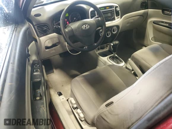 ✅ 2007 Hyundai Accent SE • VIN: KMHCN36CX7U038691 • Лот: 90403215. Опубликован ранее на Copart с пробегом 41 551 миль. Бесплатный доступ к архиву аукционных продаж из США и подробный отчёт об истории автомобиля на DreamBid. Изображение 8.