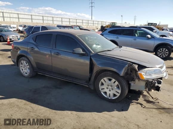 ✅ 2014 Dodge Avenger SE • VIN: 1C3CDZAB4EN237675 • Lot: 72973014. Wystawiony na Copart z przebiegiem 116 004 mil. Bezpłatny archiwum sprzedaży aukcyjnych z USA i szczegółowy raport historii pojazdu na DreamBid. Zdjęcie 4.