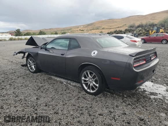 ✅ 2022 Dodge Challenger GT • VIN: 2C3CDZKG1NH227317 • Lot: 80187055. Wystawiony na Copart z przebiegiem 42 258 mil. Bezpłatny archiwum sprzedaży aukcyjnych z USA i szczegółowy raport historii pojazdu na DreamBid. Zdjęcie 2.