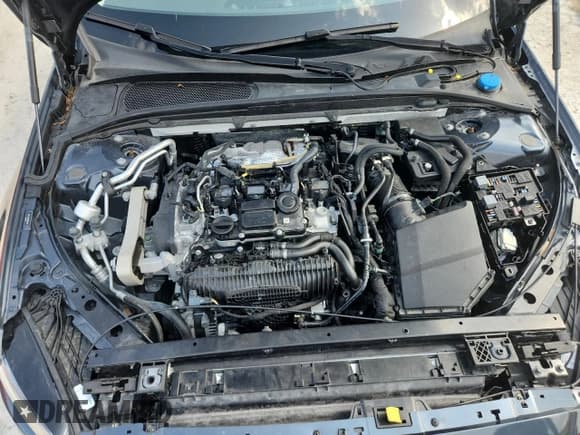 ✅ 2024 Volvo S60 Core Dark Theme • VIN: 7JRL12TK7RG296319 • Lot: 70319945. Listed on Copart with 11,647 mi. Free auction sales archive from the USA and detailed vehicle history report at DreamBid. Image 11.