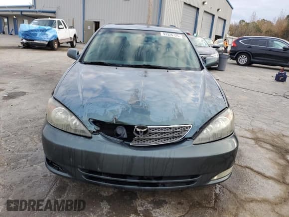 ✅ 2002 Toyota Camry XLE • VIN: 4T1BF30K52U539571 • Lot: 93326725. Listed on Copart with 233,708 mi. Free auction sales archive from the USA and detailed vehicle history report at DreamBid. Image 5.