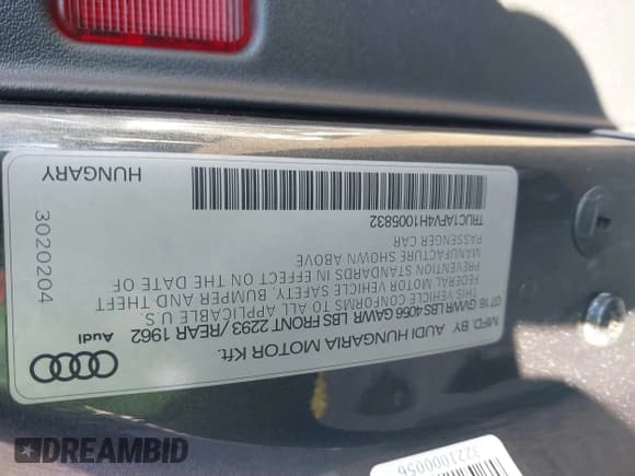 ✅ 2017 Audi TTS • VIN: TRUC1AFV4H1005832 • Lot: 40862618. Listed on IAAI with 62,004 mi. Free auction sales archive from the USA and detailed vehicle history report at DreamBid. Image 9.